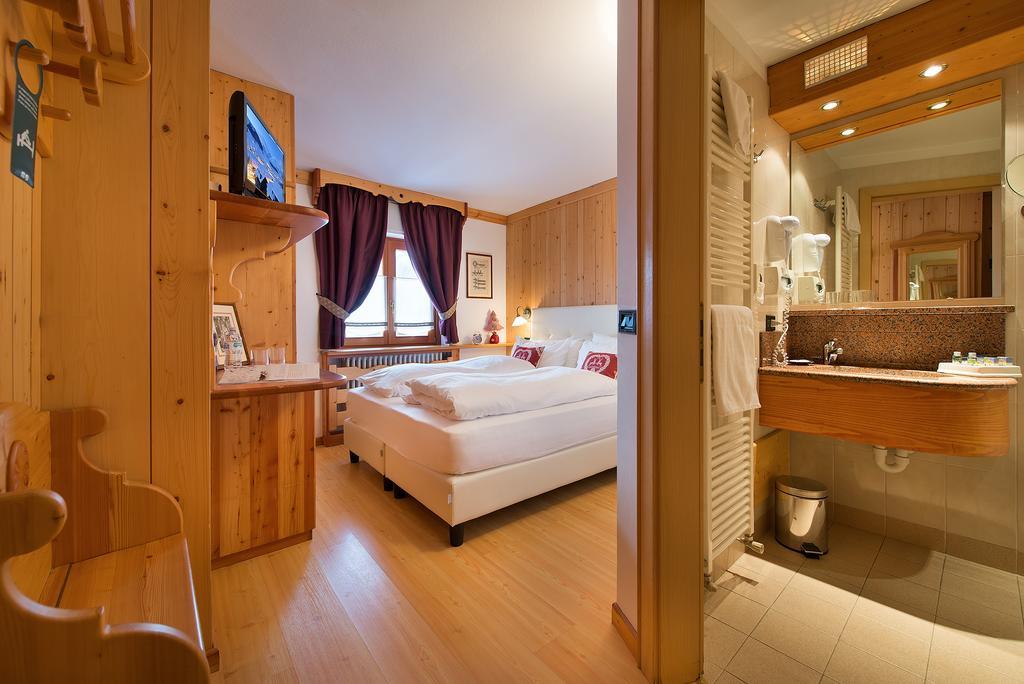 Hotel Posta Livigno Exteriér fotografie